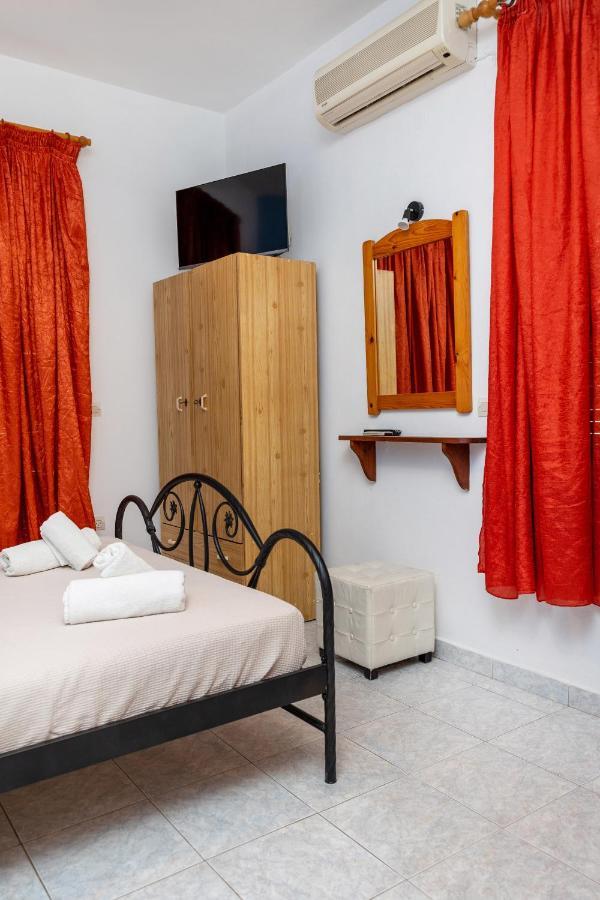 Depis Economy Apartments Naxos City Exterior foto